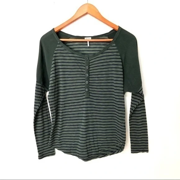 SPLENDID top size XS - Picture 1 of 6